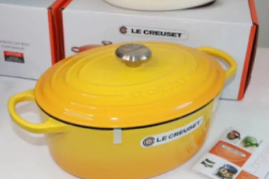 Oval Cast Iron Cooking Pot
